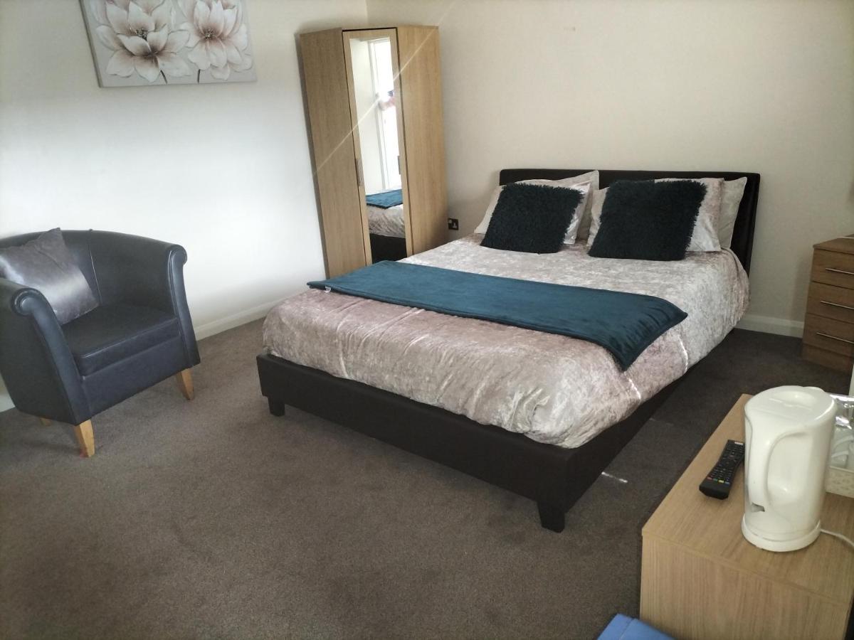The New Accommodation Free Complementary Breakfast Tibshelf 外观 照片